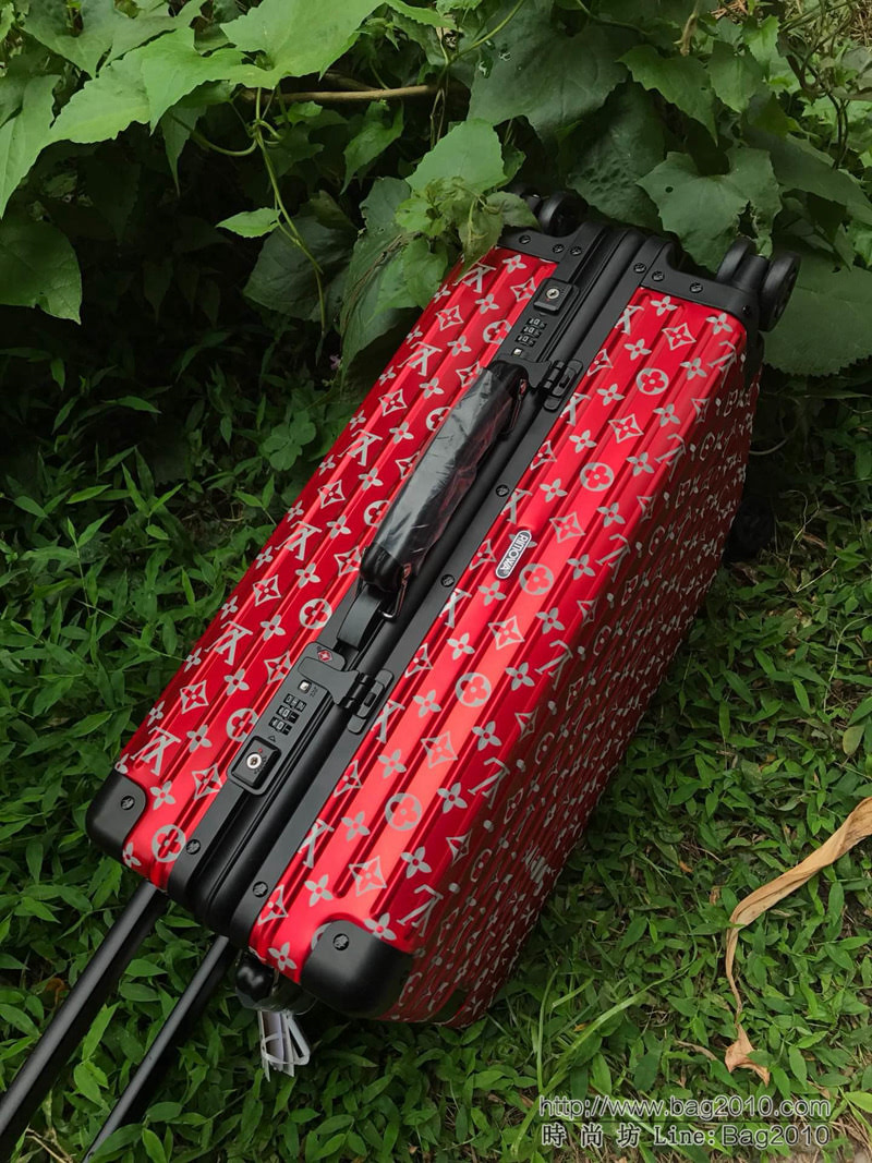 RIMOWA日默瓦 拉箱/拉杆箱 全鋁鎂合金 2018年 Lv supreme x Rimowa 聯名classic flight 系列 20寸登機箱 66631  xbt1041